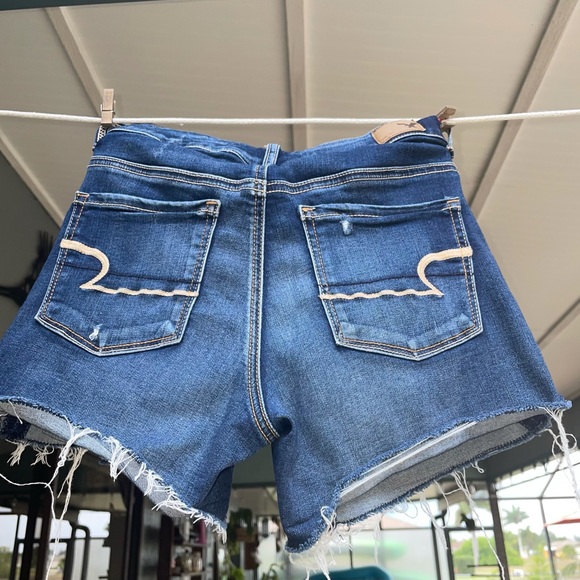 AE Hi Rise Shorts - Picture 2 of 2